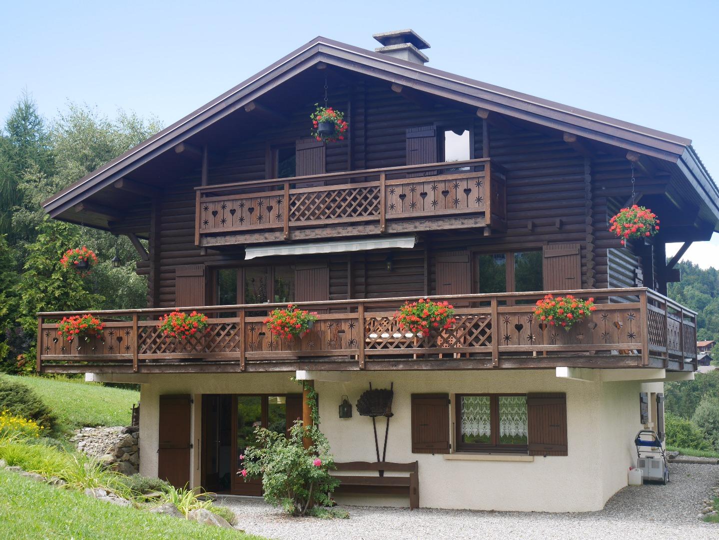 Chalet de face été