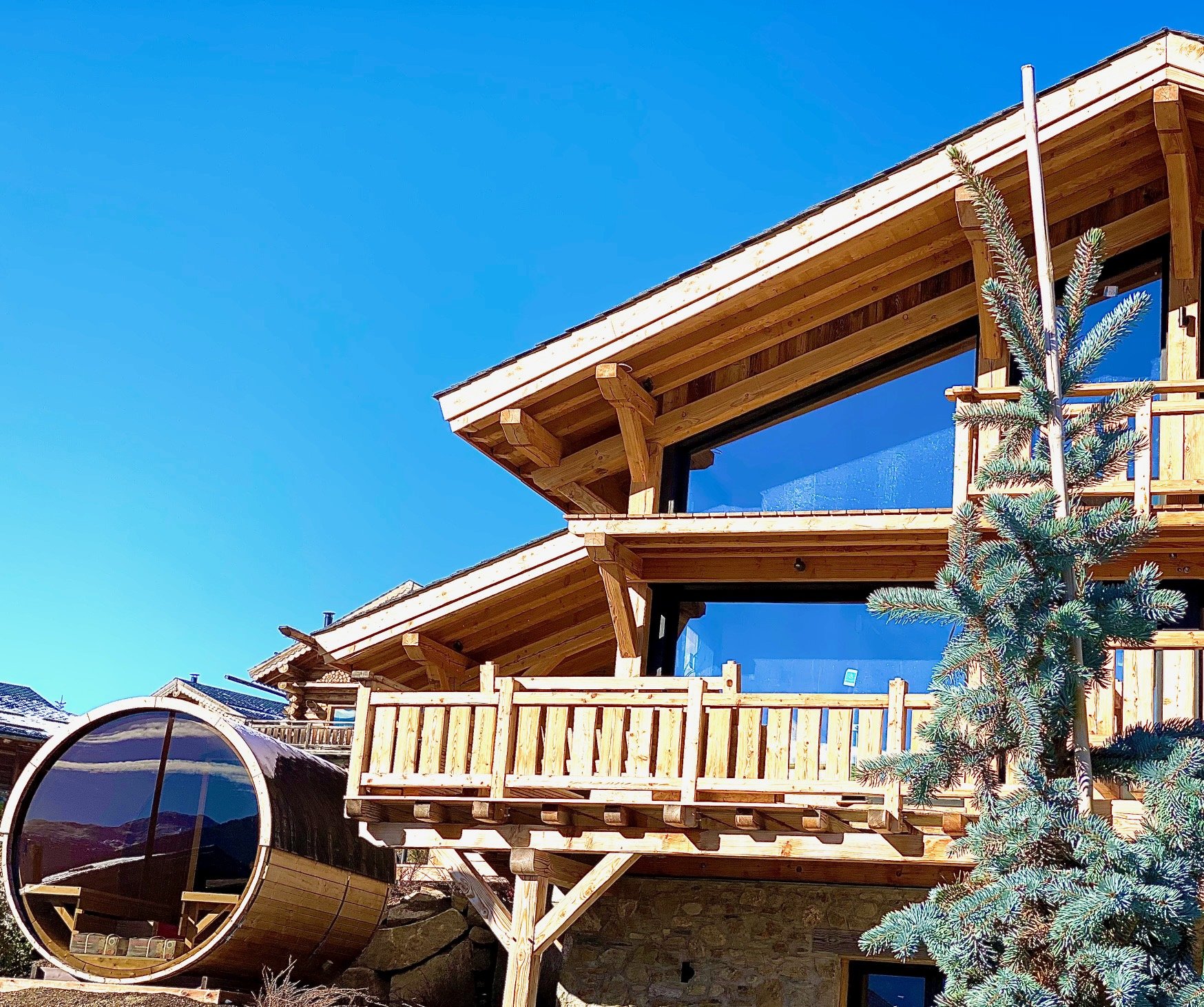 chalet aguila bolquere, façade principale avec sauna
