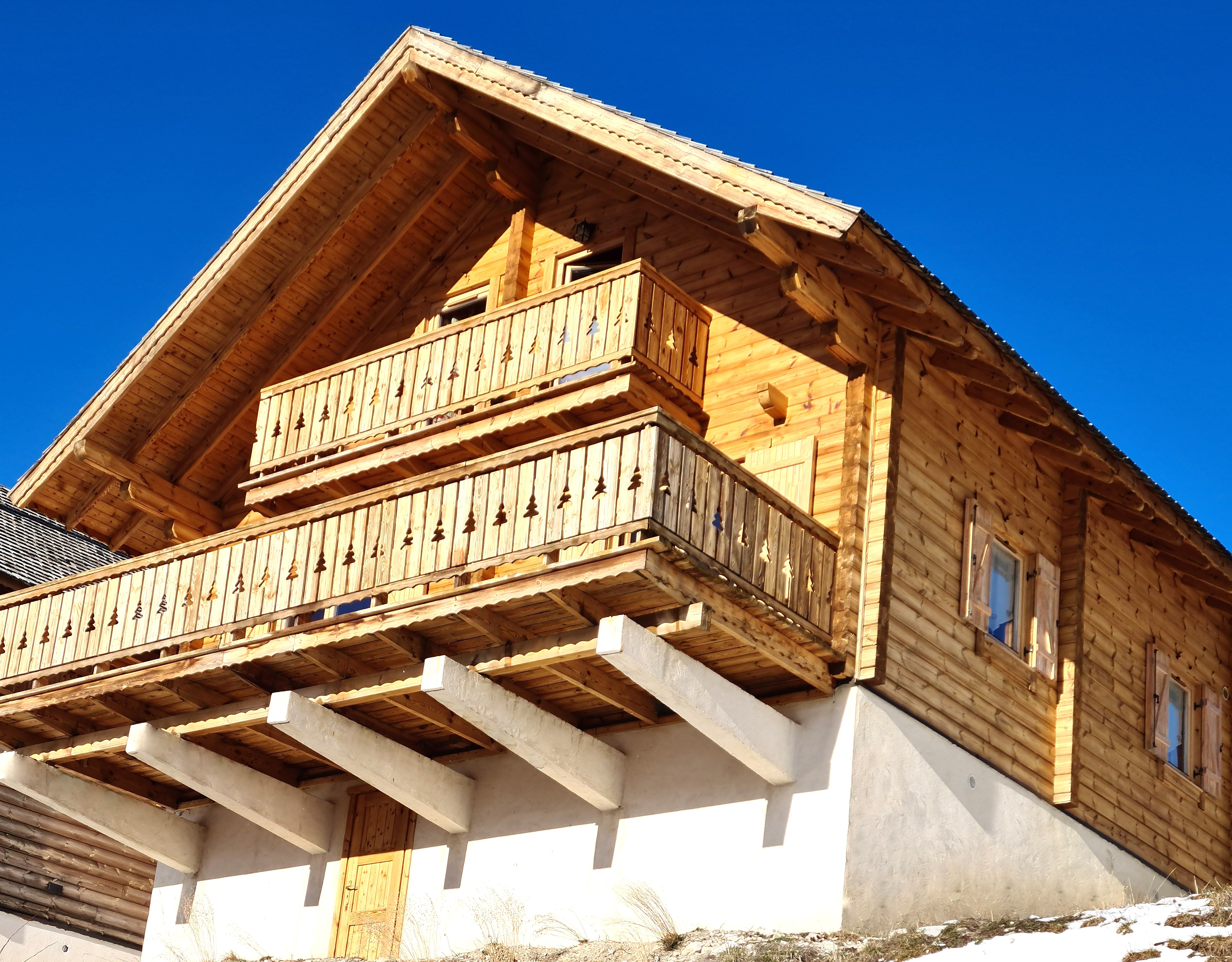 Chalet - Terrasse RDC & Balcon Etage