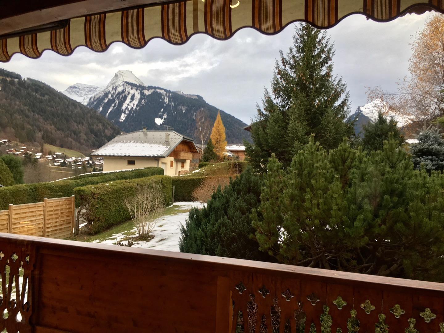 La vue depuis la terrasse , sous la neige le plaisir des yeux 