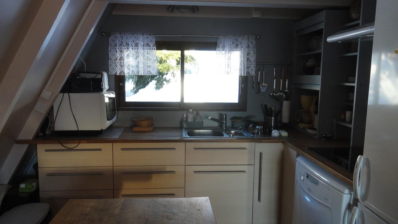 cuisinette très bien équipée ( côté nord )