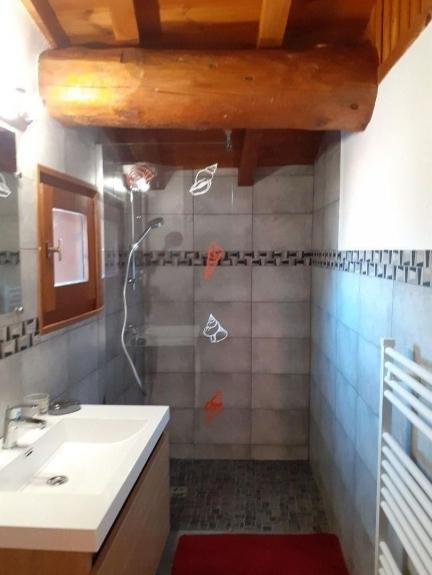 SALLE DE BAINS RHODODENDRON