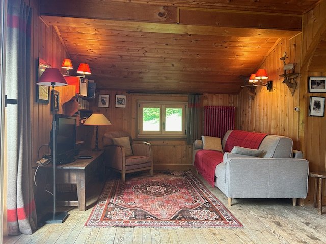 Une partie du salon