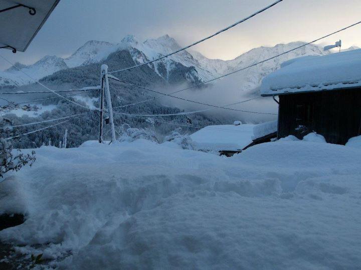La terrasse après la chute de neige