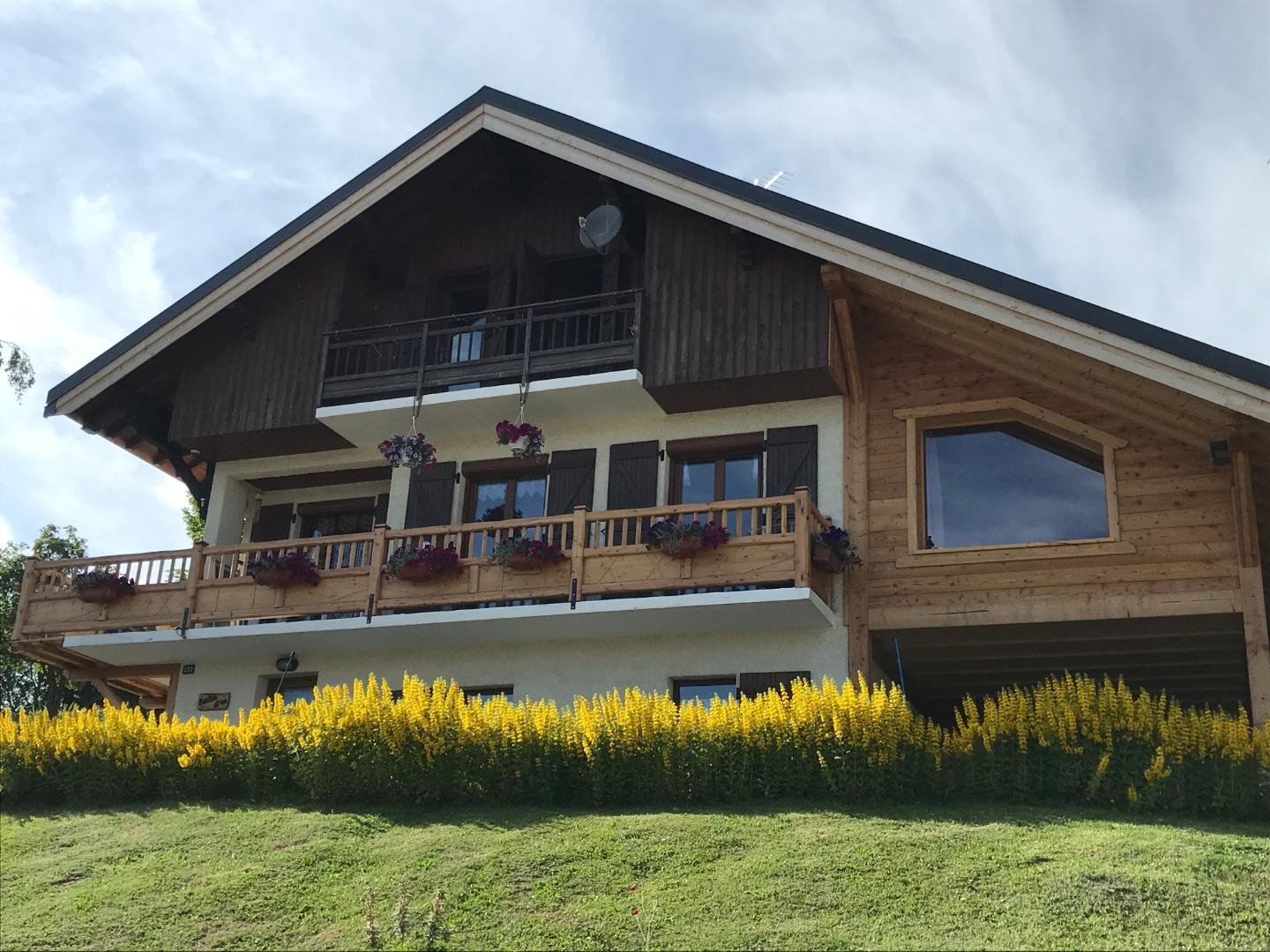Le chalet l'été