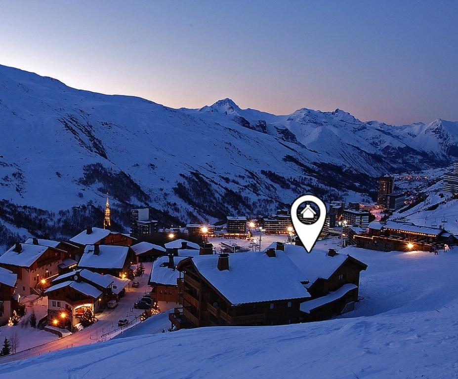 Directement sur les pistes juste au dessus du centre de la station