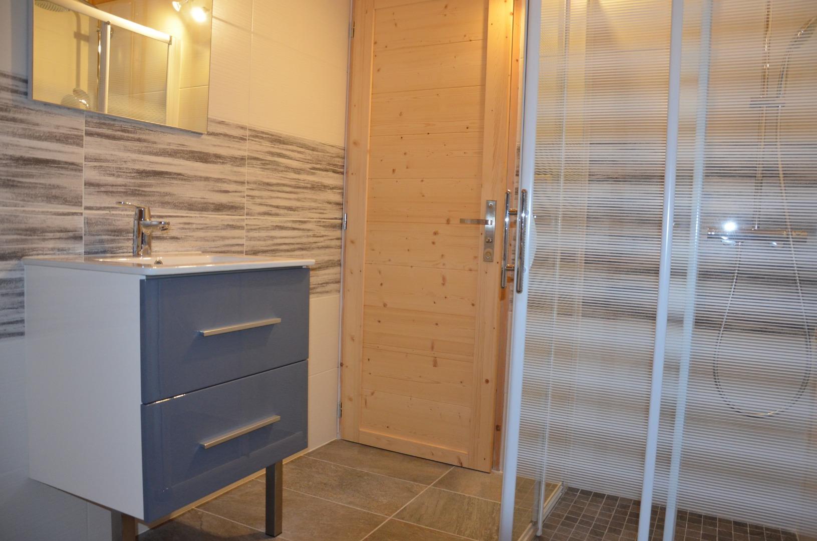 1ère Salle de bains