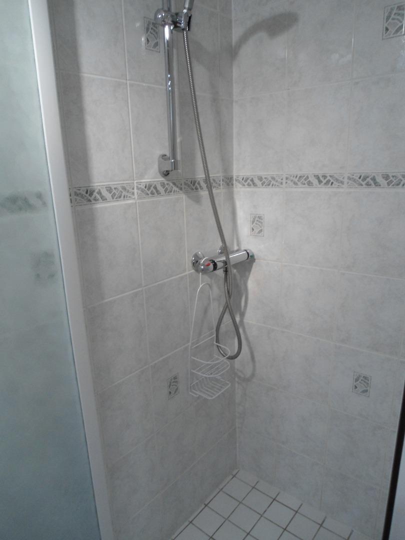 DOUCHE A L'ITALIENNE