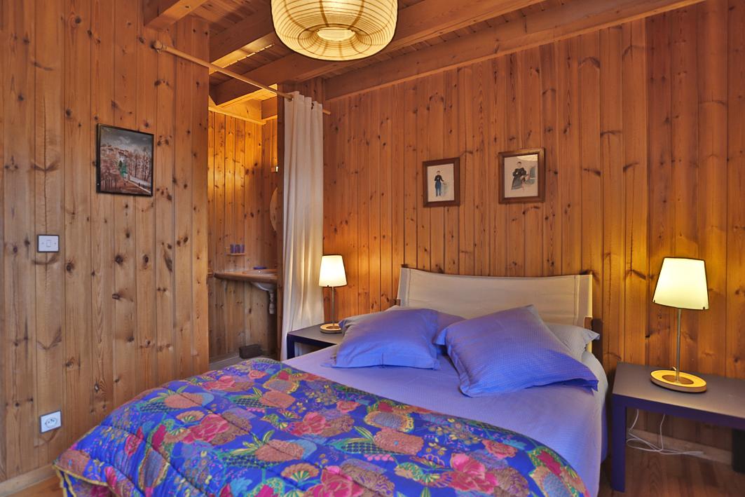 chambre double avec cabinet de toilette