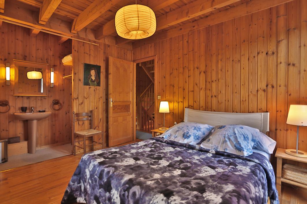 chambre double avec cabinet de toilette