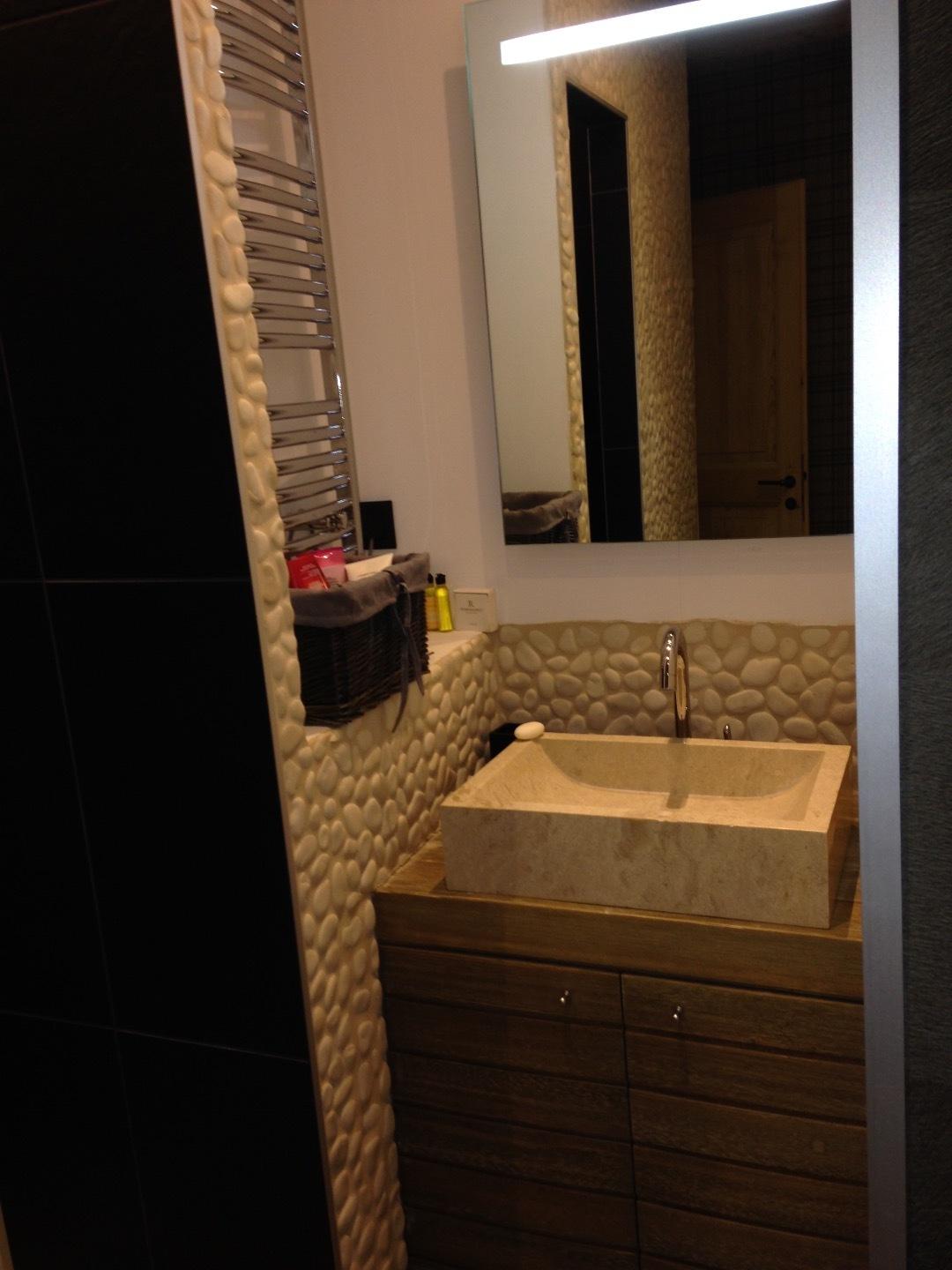 Salle de douche pour chambre 2