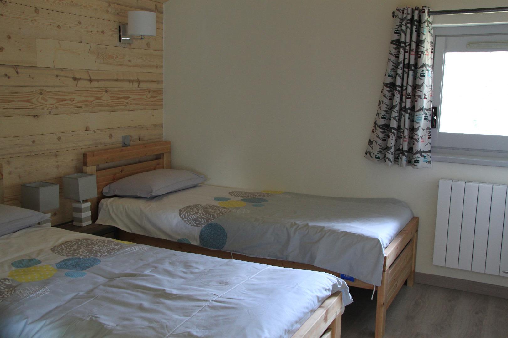 A l'étage, chambre 3
2 lits 0,90 x 1,90 chacun