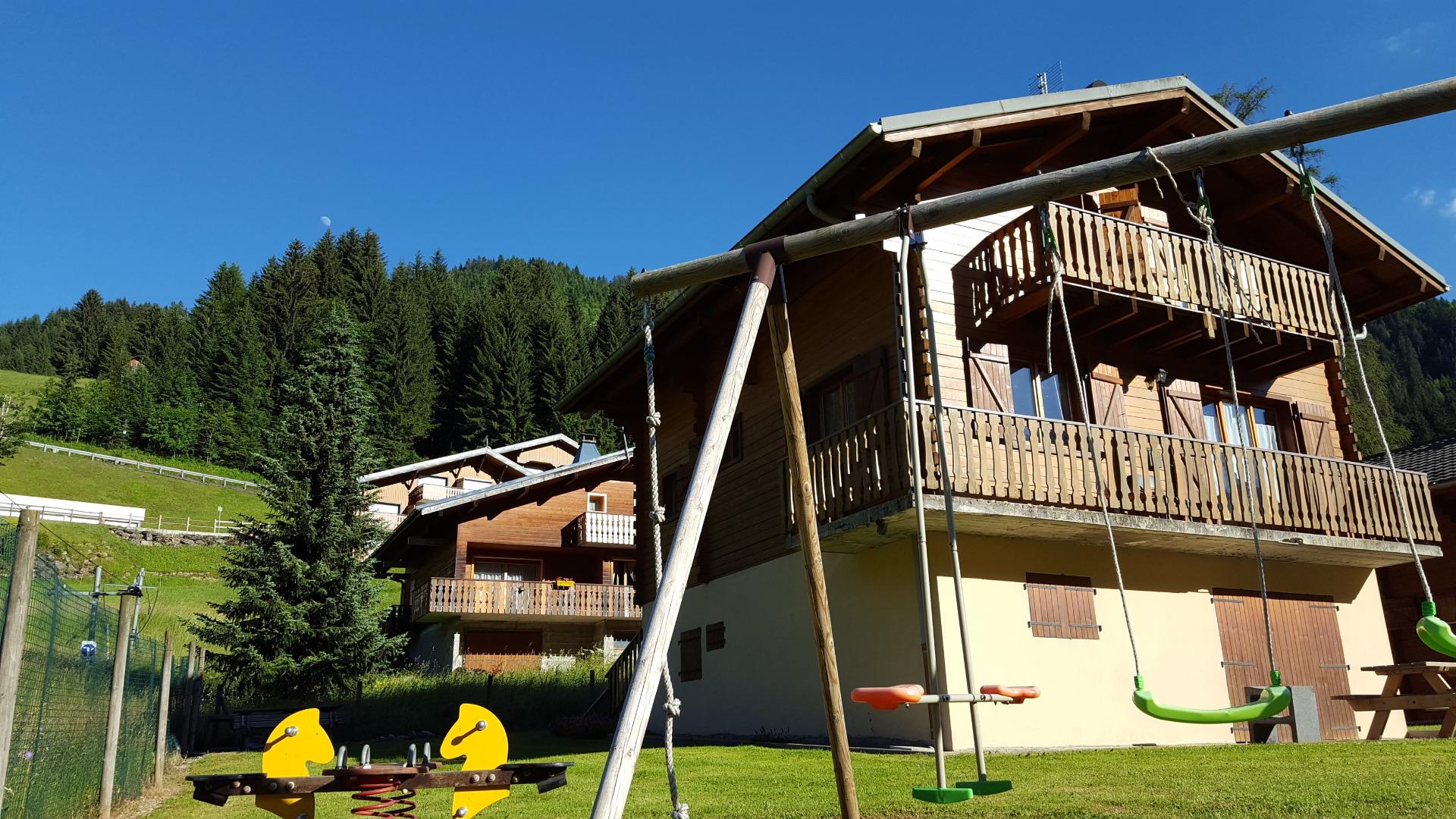 CHALET   LES LOUVETEAUX