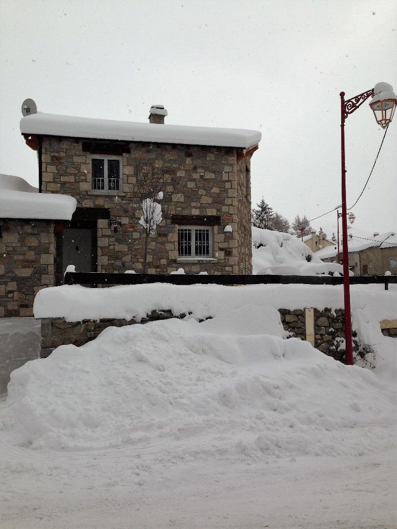 Chalet en pierre avec jardin, navette gratuite pour skier à Pyrénées 2000/Font-Romeu !