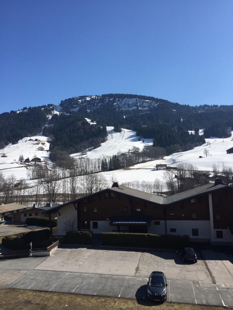 Vue sur les pistes de ski