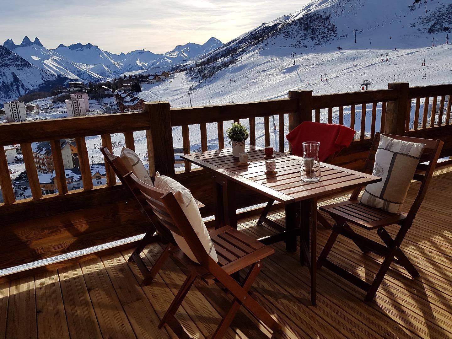 Vue de la terrasse - directement sur les pistes