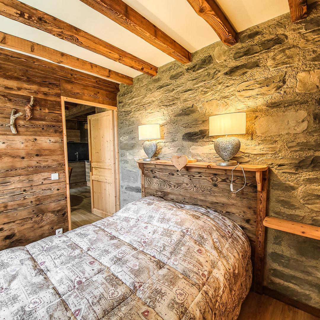 une chambre avec lit 140 x 200 