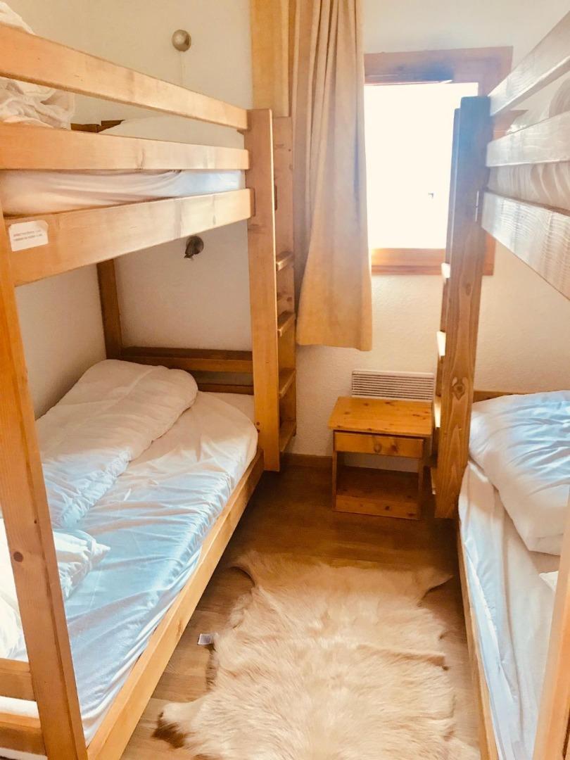 CHAMBRE 2 LITS SUPERPOSES