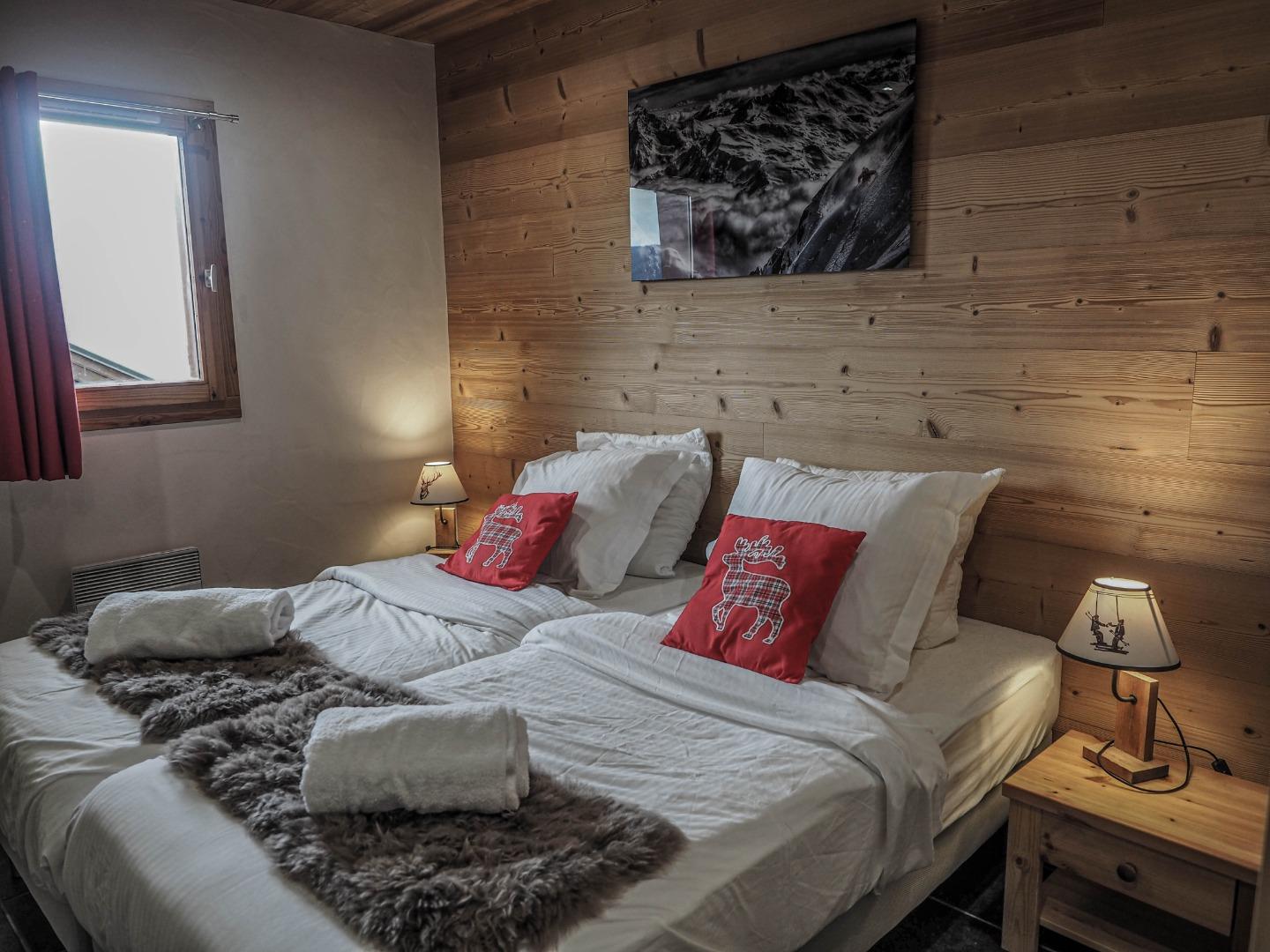 Chambre lits simples confortable et rénovée