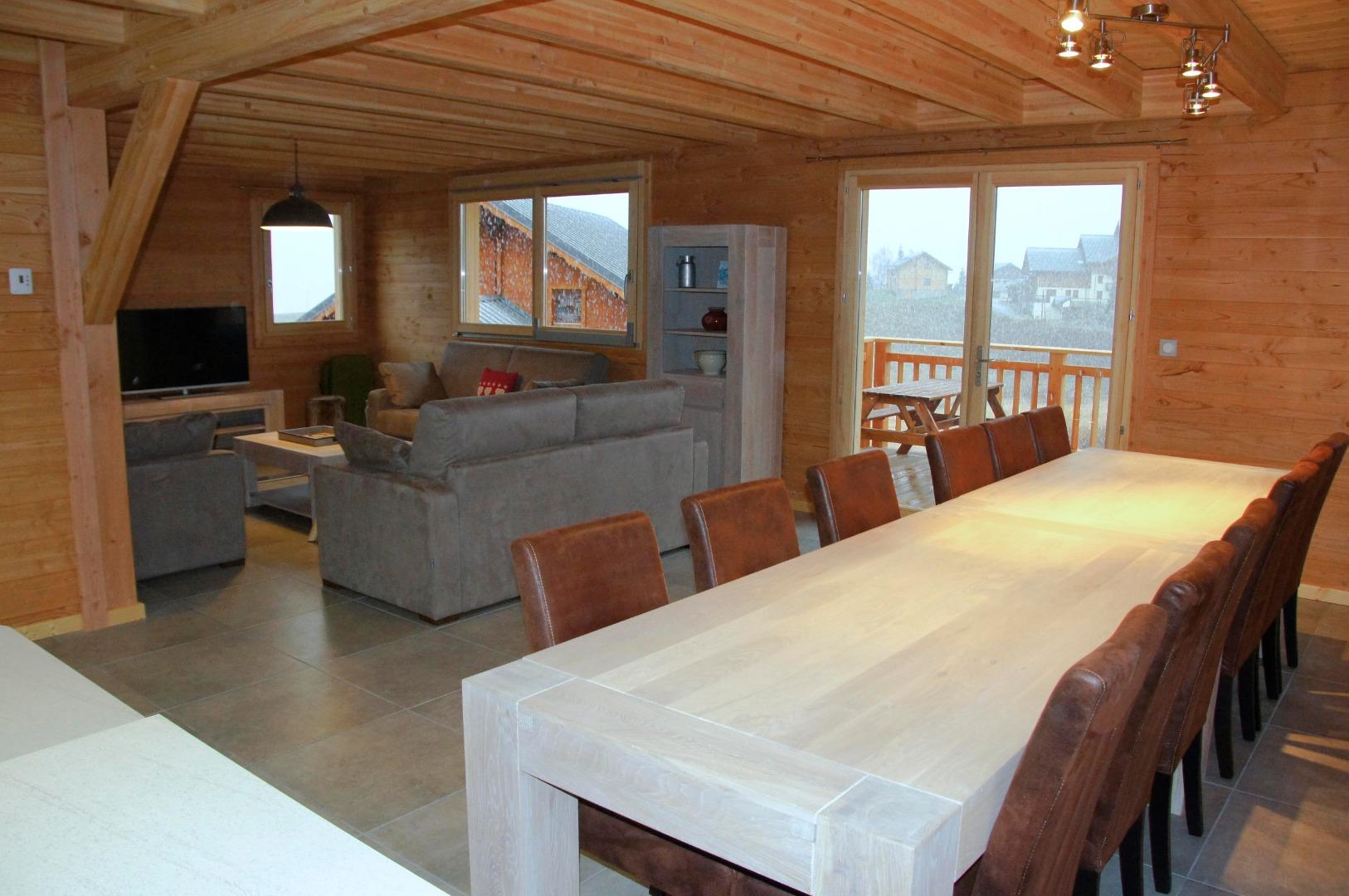 Grande pièce à vivre 56m²