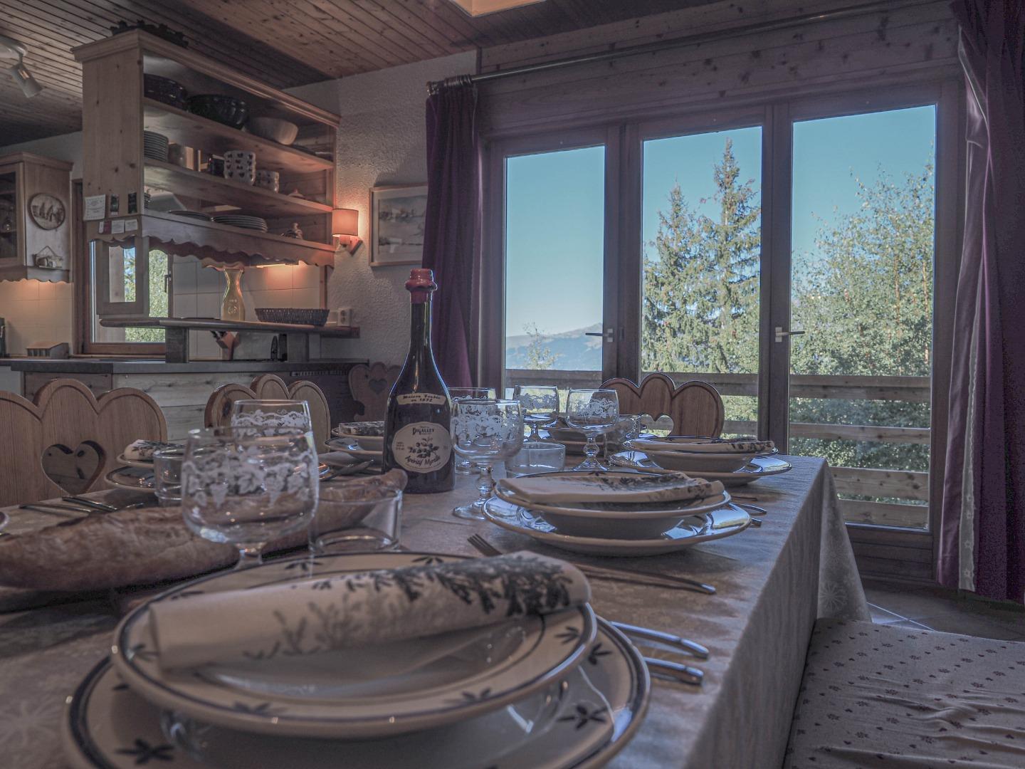 Salle à manger avec superbe vue
