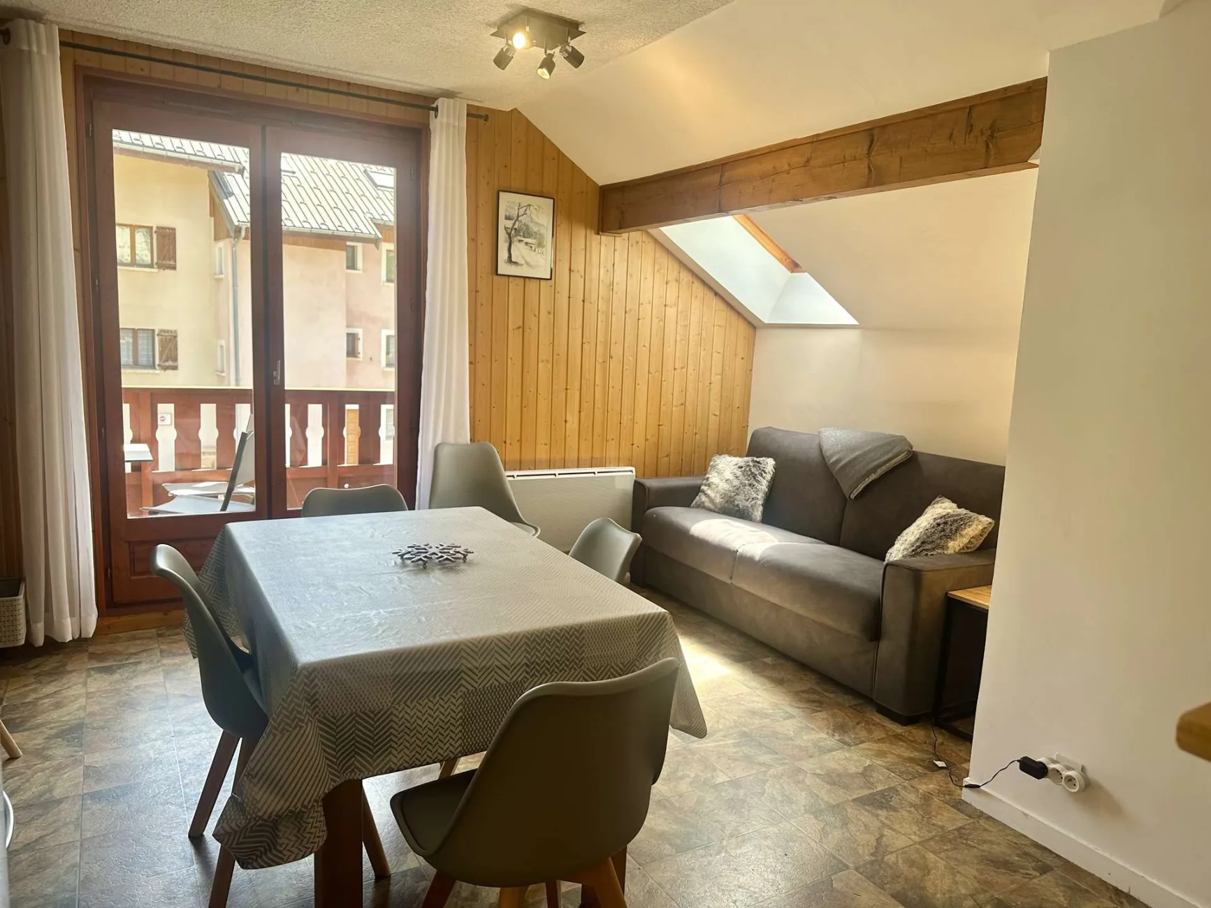 APPARTEMENT 6 PERSONNES