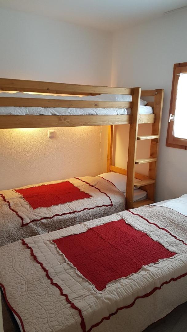 lit gigogne installé